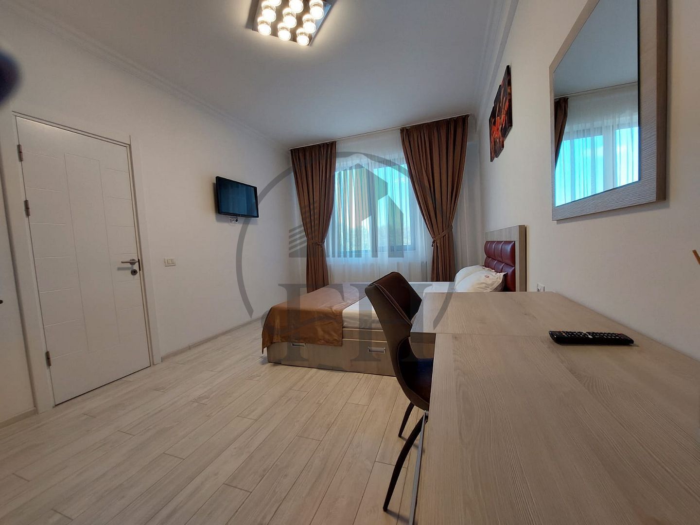 SOLD/ VANDUT Apartament cu 2 camere în zona Central - Poză 4