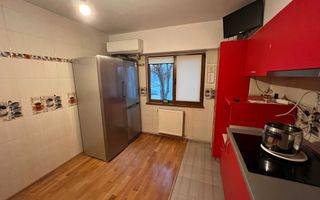 Etaj 1 Apartament 4 Camere Decomandat Nicolina Lidl Bloc 1990 - Poză 4