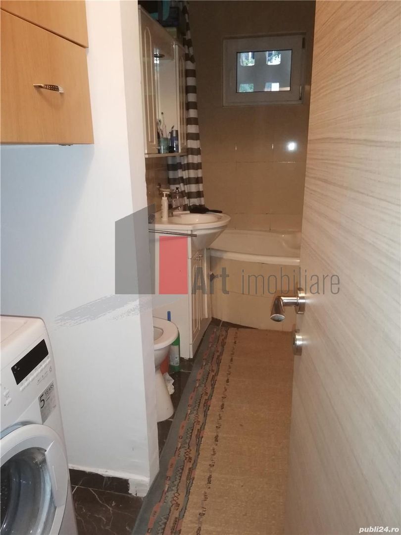 Vânzare apartament semidecomandat 4 camere cu centrală Bd. Obregia - Poză 13