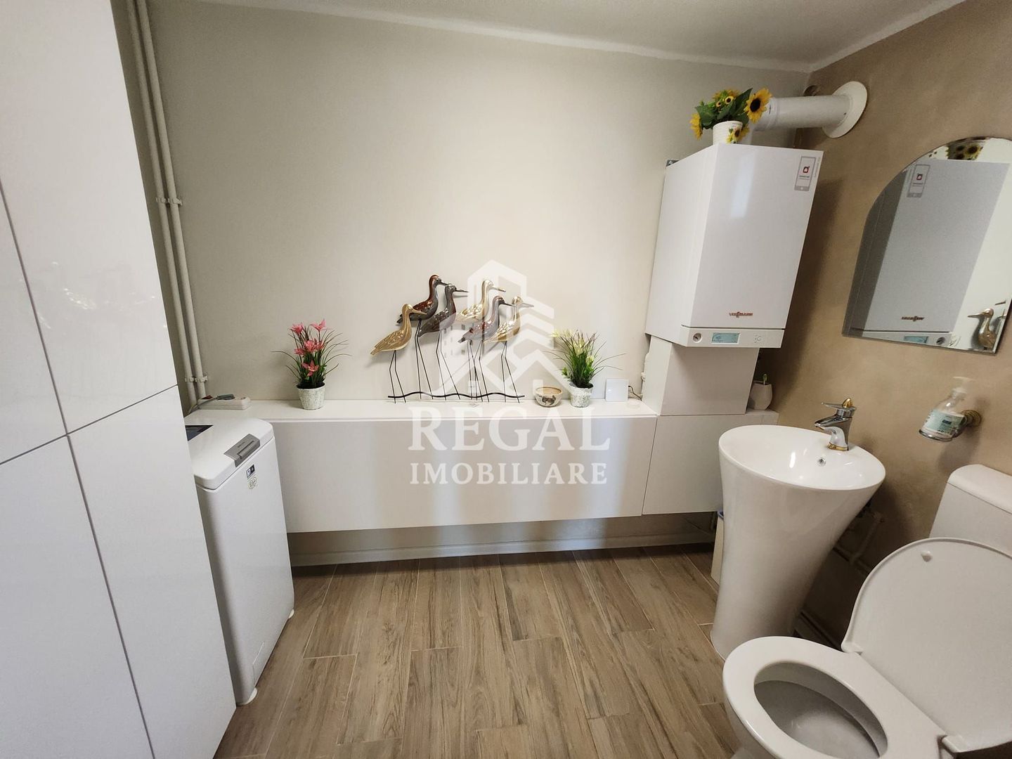 Casa cu patru camere in zona Chizid - Poză 5