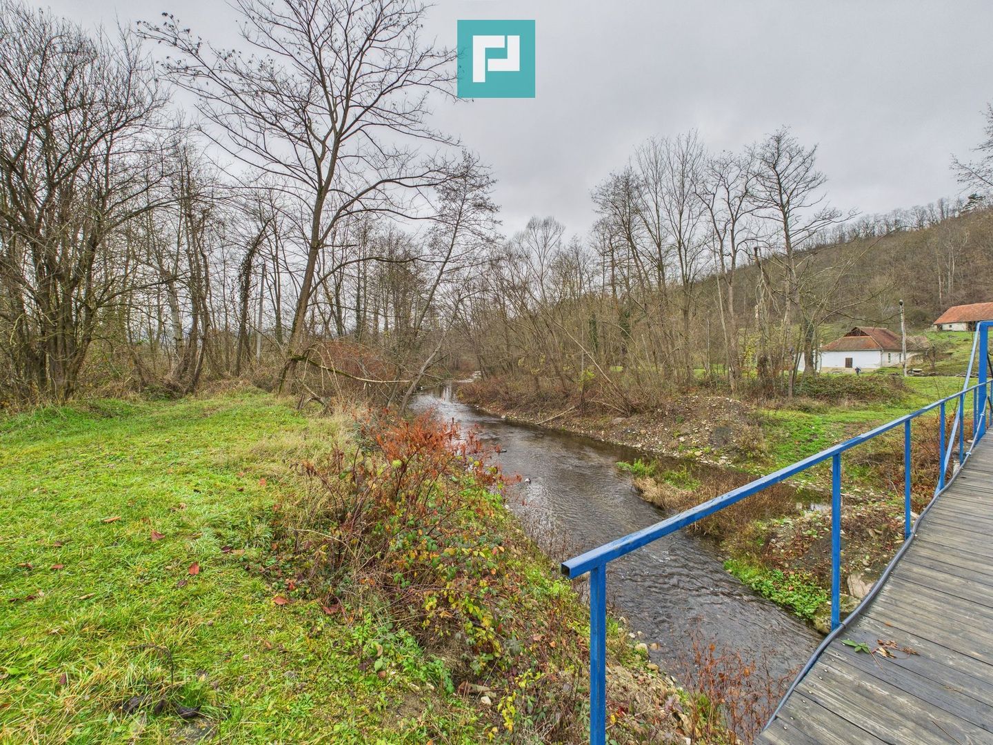 Casă cu teren de 24.679,73 mp, în Hălmagiu, Arad - Poză 29