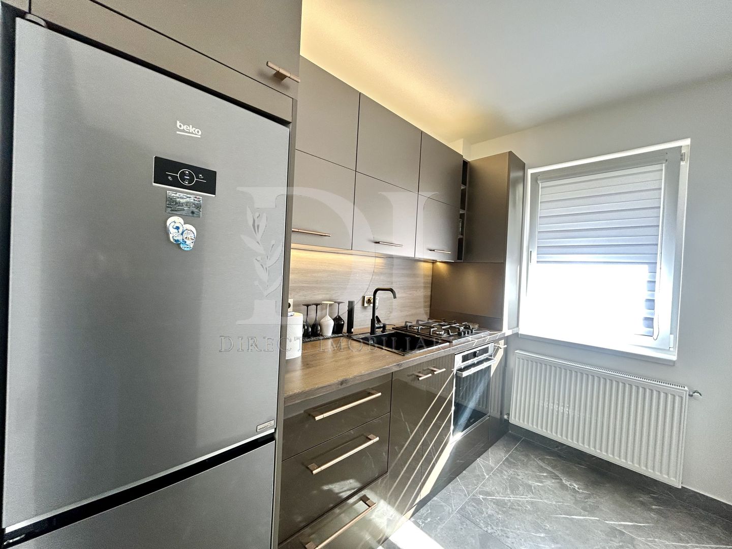 Apartament de  vanzare  Zona Eroilor/ Floresti - Poză 4