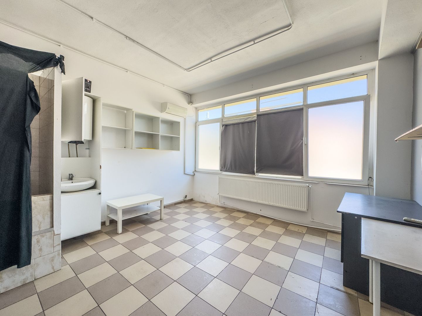 Spatiu Comercial | Piata Gorjului | Vad Exceptional | metrou | 25mp - Poză 3