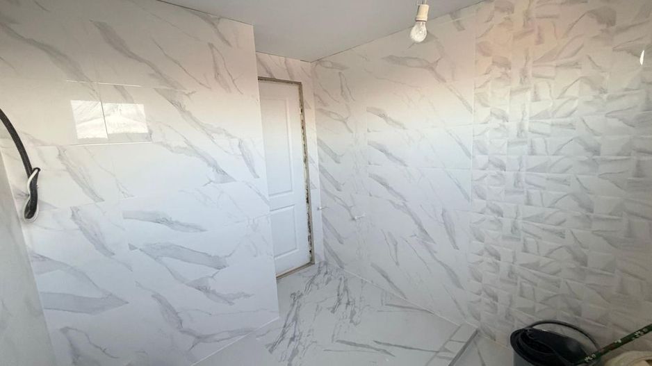 Apartament 3 camere nemobilat,nelocuit bloc nou + loc parcare - Poză 9