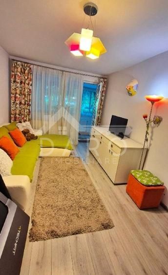 2 camere decomandate , in Aleea Carpati , zona linistita. - Poză 11