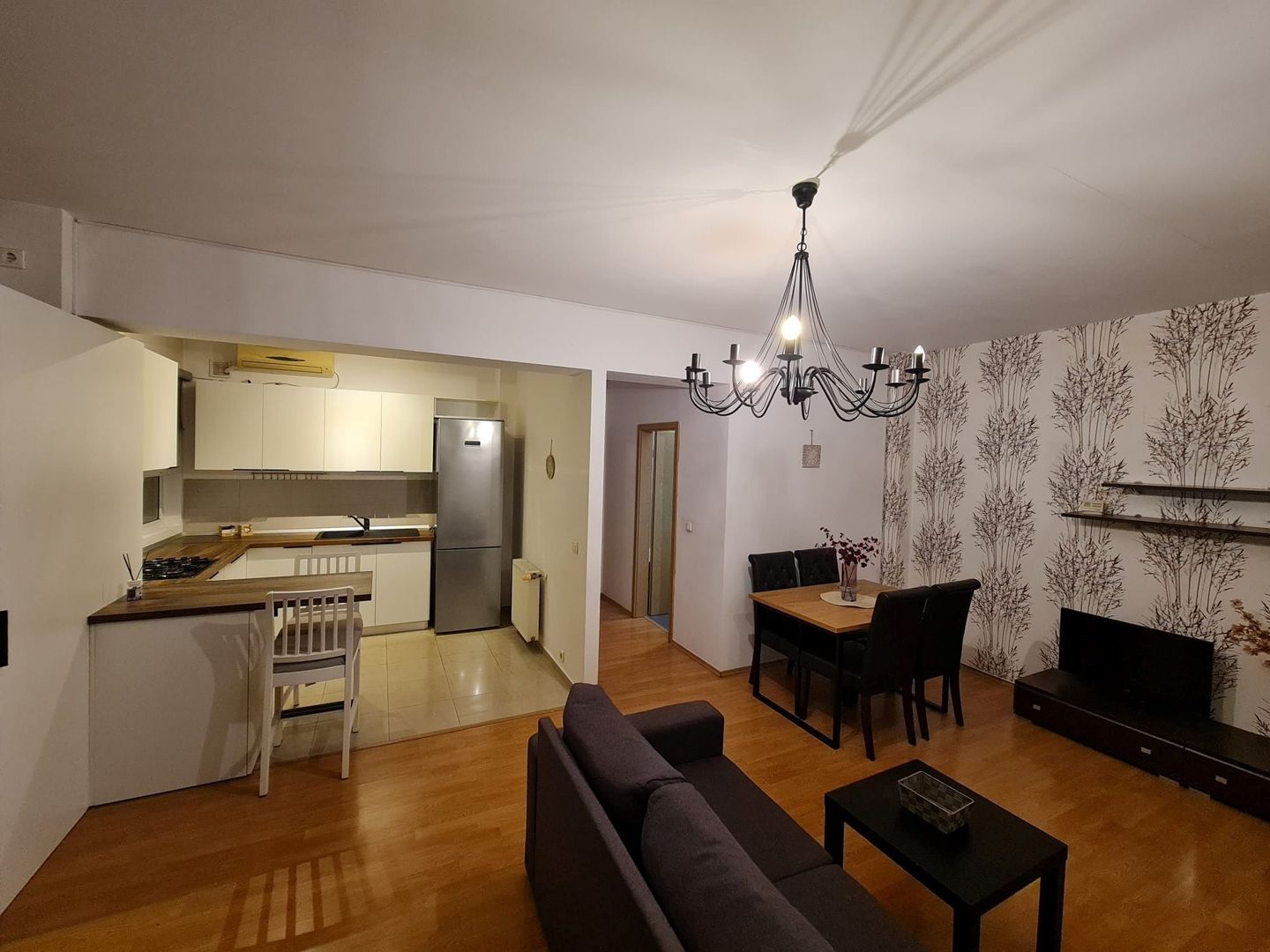 Apartament 2 camere zona Ozana - str. Fetesti - Poză 1