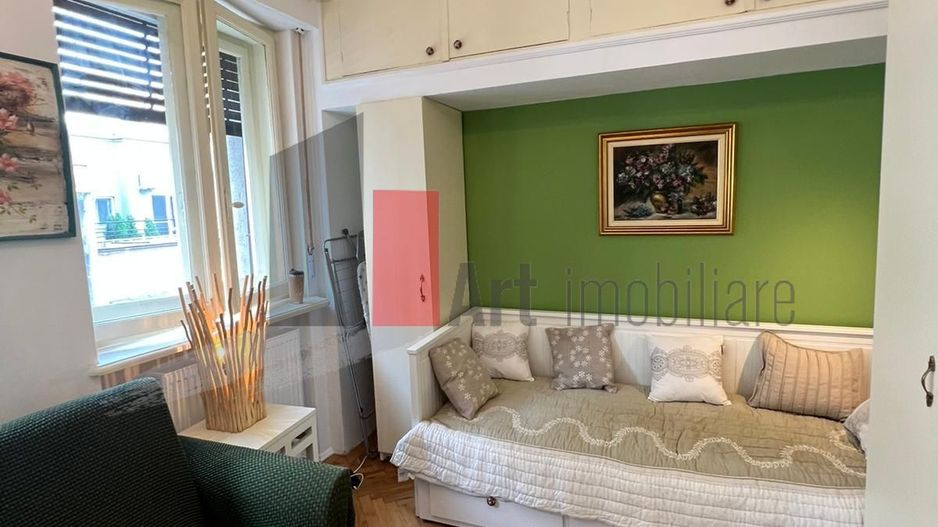 Garsoniera de inchiriat in zona Magheru (ultracentral) - Poză 3