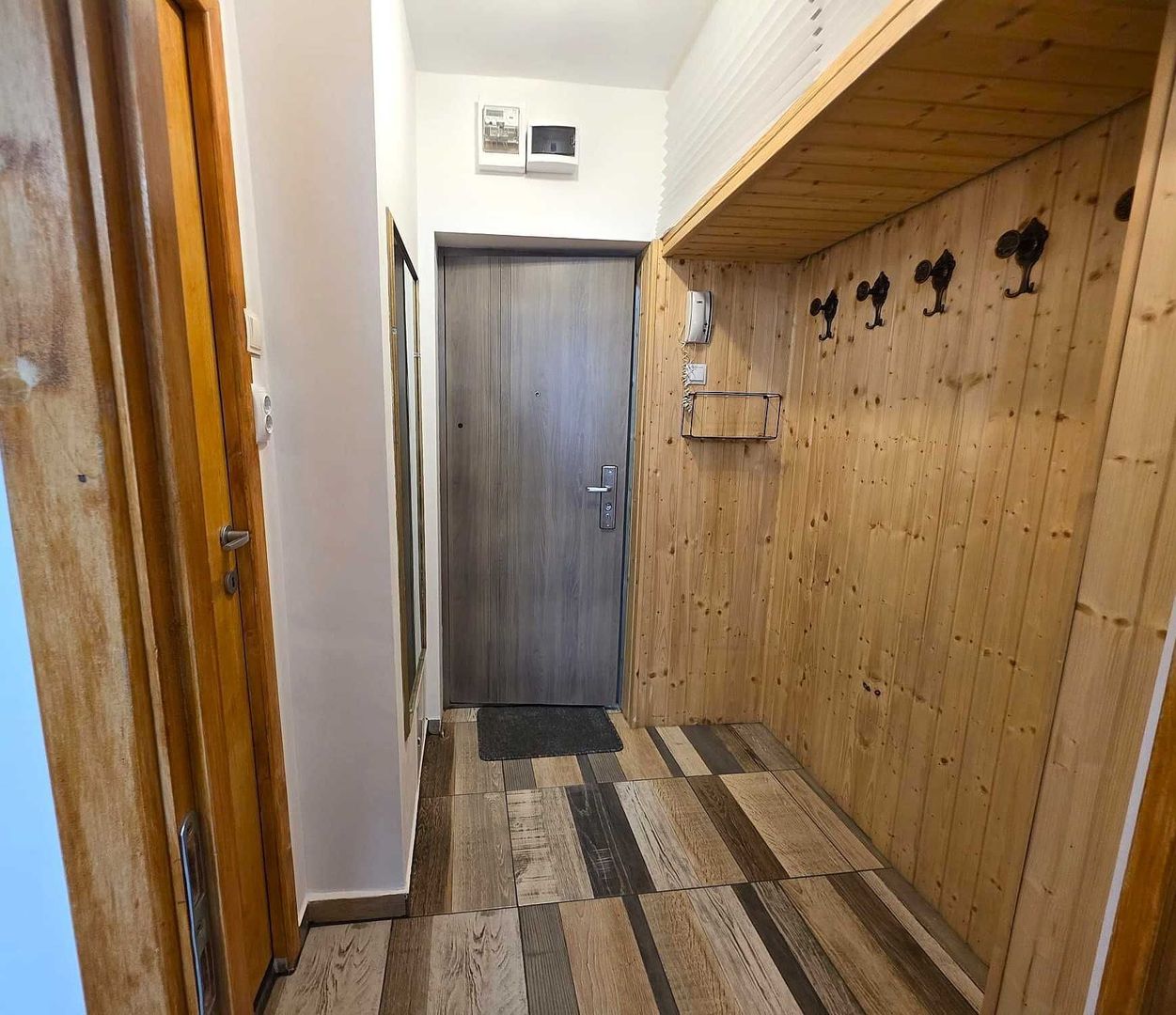 GARSONIERA  COCHETA METROU ZONA IANCULUI - Poză 8