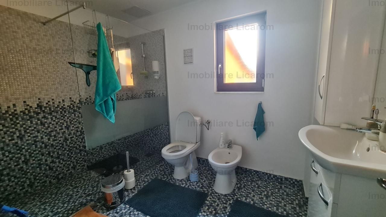 Duplex Sanpetru P+E,5 camere,teren 375 mp,260000 euro - Poză 9