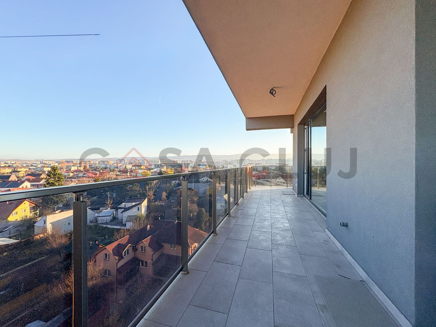 2 camere, finisat mobilat la cheie, vedere panoramica! - Poză 10