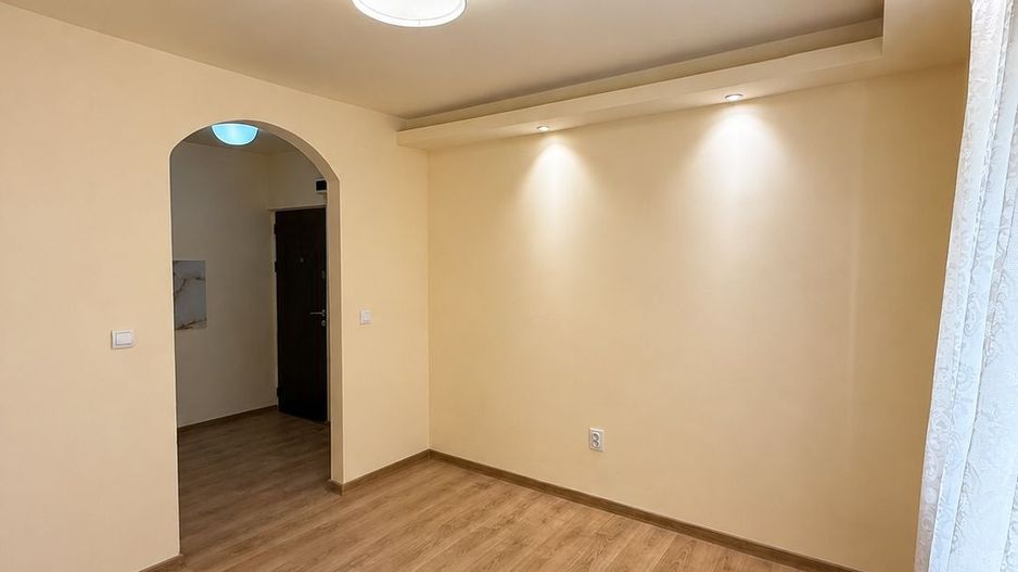 Soarelui | 1 Camera | Renovat recent | Disponibil imediat - Poză 5