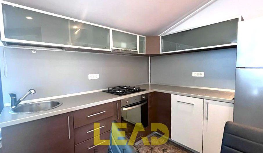 Apartament la casa, zona Tractorul - Coresi! De Inchiriat! - Poză 4