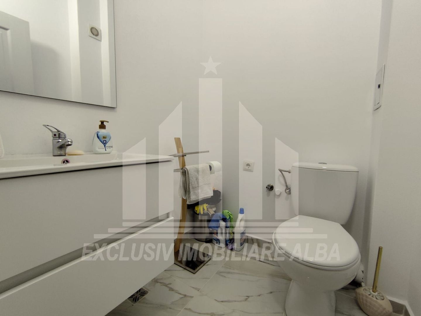 Apartament cu 3 camere cu scara interioara, Arex - Poză 5