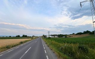 Teren intravilan industrial 7400 MP com. Ilieni , Jud. Covasna - Poză 4