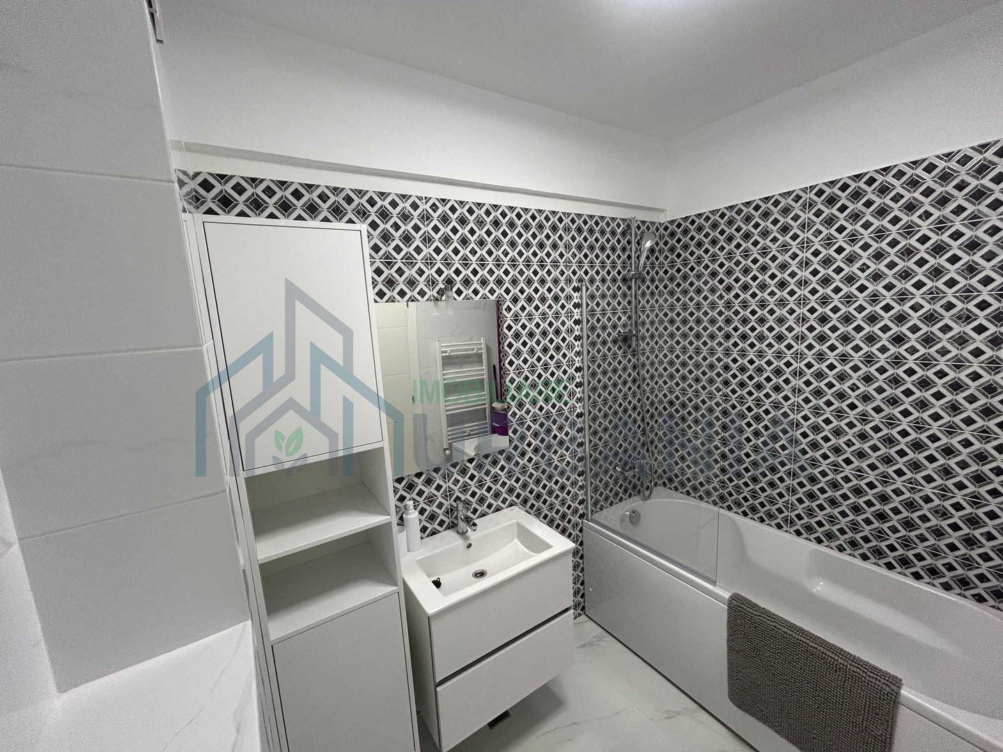 Apartament 1 camera, 45 mp, Poitiers/Continental-Aumovio, cu parcare - Poză 2