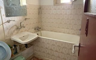 Apartament 2 camere, Titan-1 Decembrie 1918, bloc 1987 - Poză 6