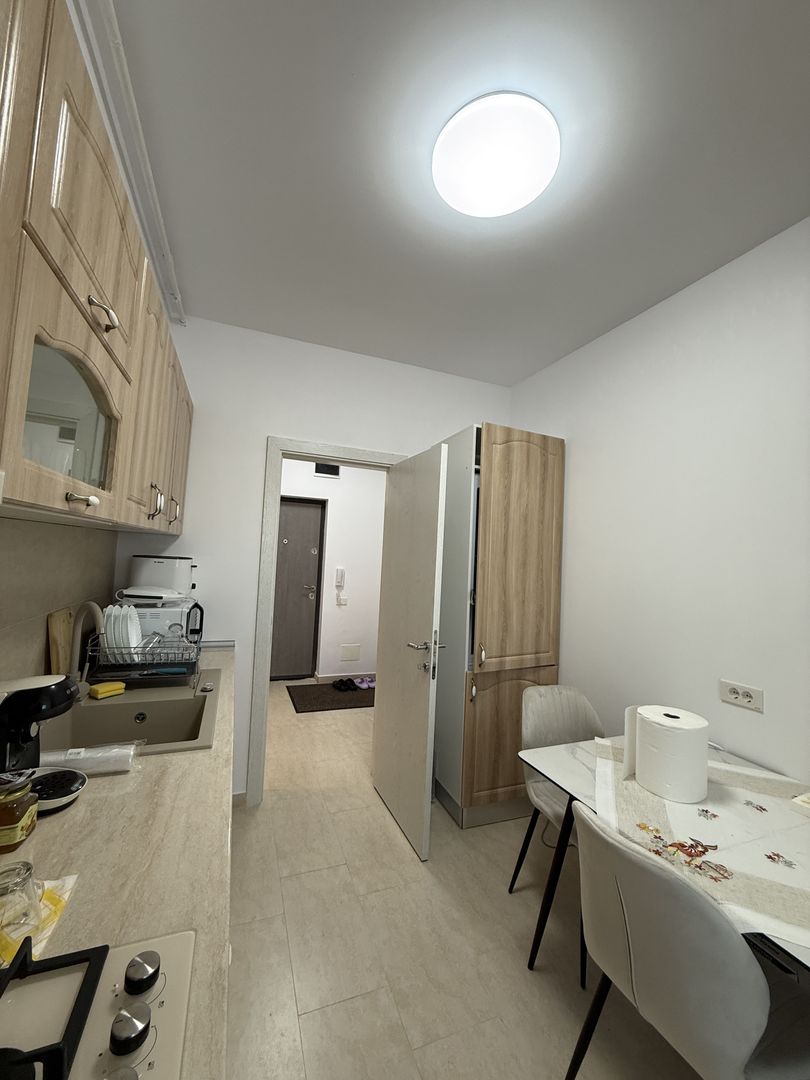 2 Camere -Mobilat -Utilat -NOU -Parcare Inclusa. - Poză 2