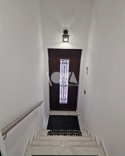Pentru inchiriere Duplex 5 camere ( Parter + Demisol ) in vila Piata Romana - Poză 3