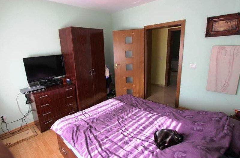 Vila spațioasă la intrare în Dumbravita - Poză 4