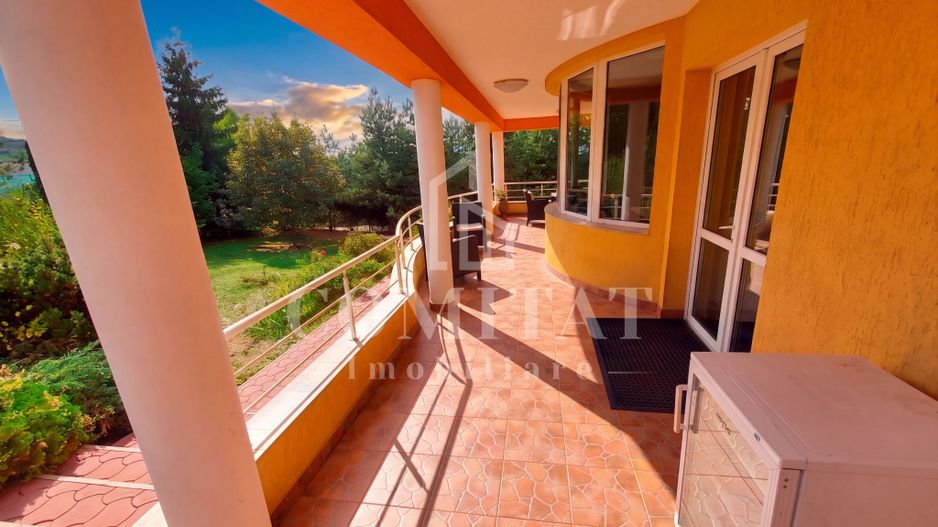 Vilă în Făget | Sediu companie | 2.412 mp teren 8 parcări - Poză 6