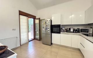 Casa spatioasa Mosnita Noua, mobilata si utilata - Poză 6