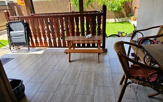 1/2 Duplex mobilat, utilat, 4 camere, pivnita, 200 mp teren - Poză 5