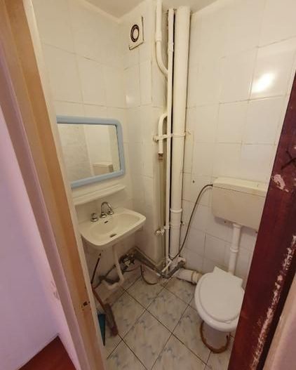 Apartament decomandat 4 camere, 2 bai, 2 balcoane + boxa  Pantelimon - Poză 12