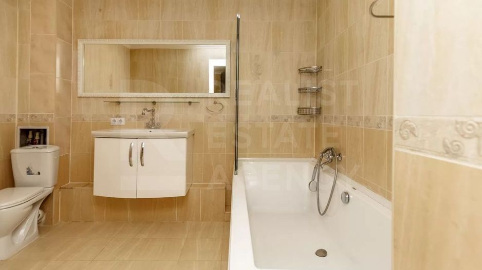 Chirie, apartament,  3 camere, bd. Ştefan cel Mare şi Sfînt, Centru - Poză 3