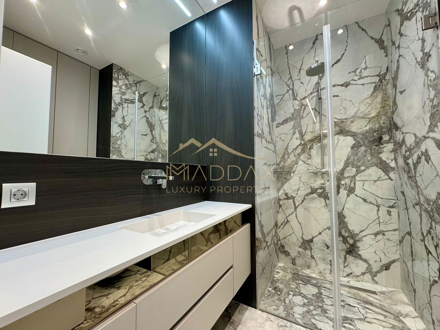 Apartament cu 4 Camere *223mp utili* / 2 parking / Zona Kiseleff - Poză 15