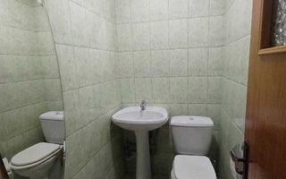 Vand apartament 3 camere doua bai, doua balcoane - Poză 6