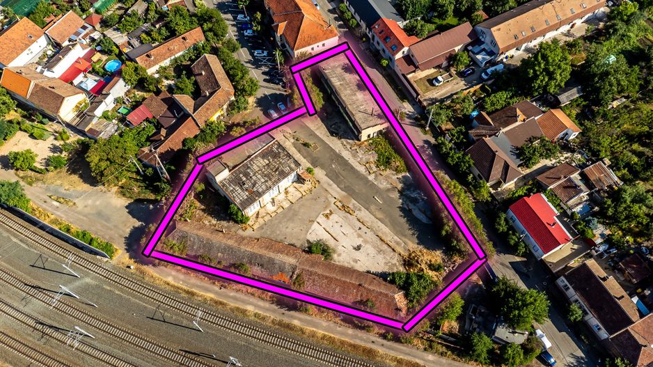 Pret nou! Teren 3151 mp aproape de centrul Aradului - Poză 2