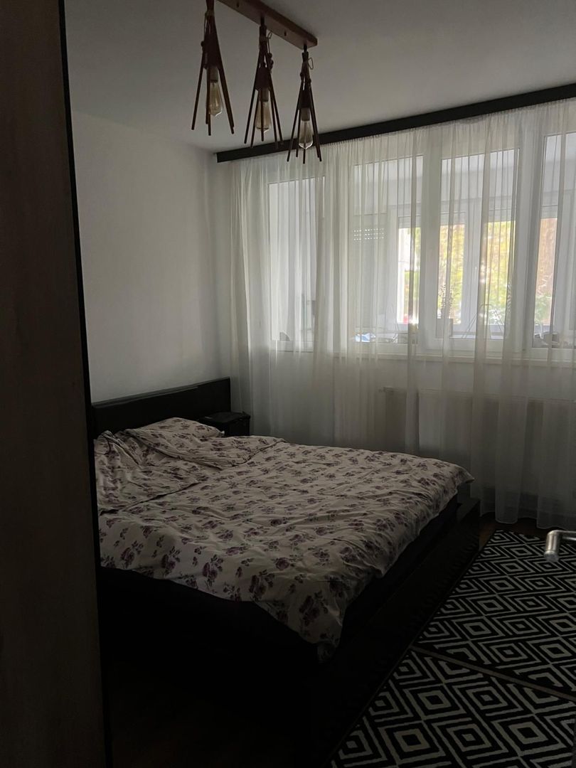 Apartament 3 camere de vanzare – Tiglina 2, parter, lânga Liceul Pedagogic - Poză 4