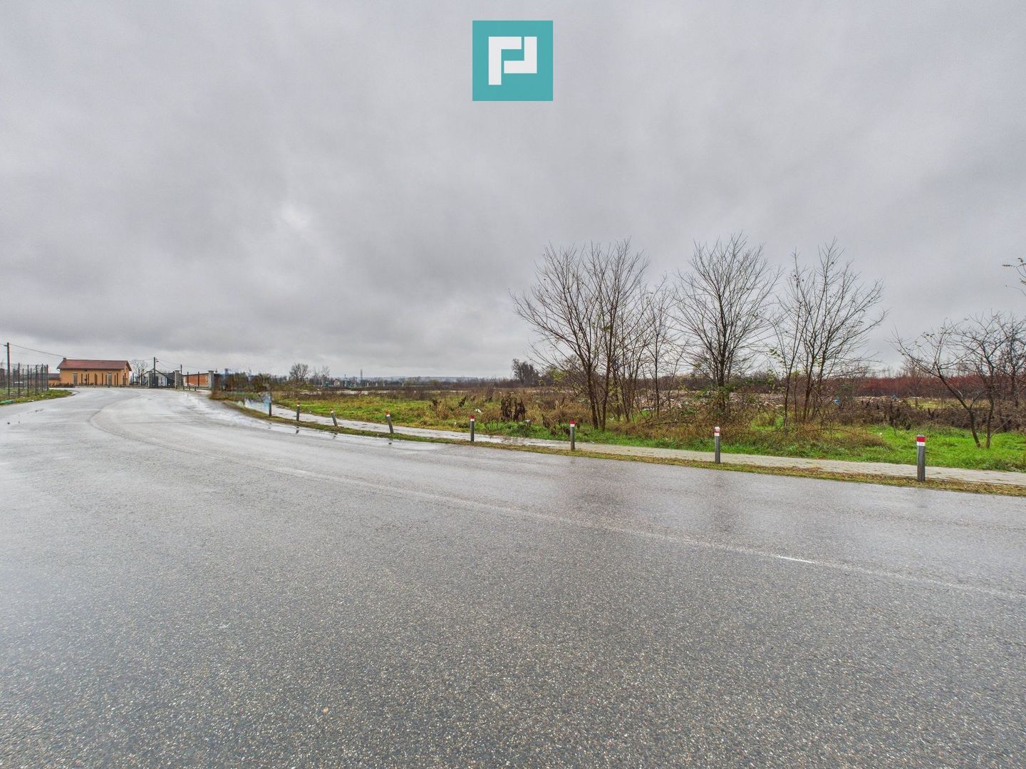 Teren intravilan de 4131 mp, în orașul Sebiș, Arad - Poză 12