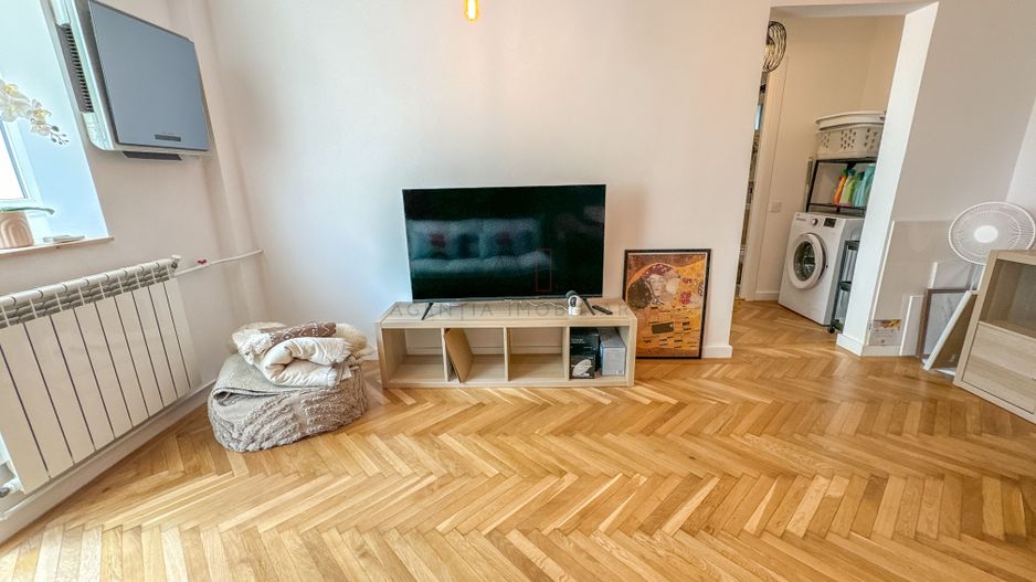 Apartamnt 2 camere Lacul Tei - Poză 4