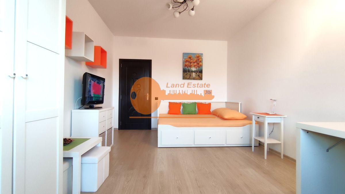 Garsonieră decomandată Gorjului – 10 min centrală proprie - Poză 1