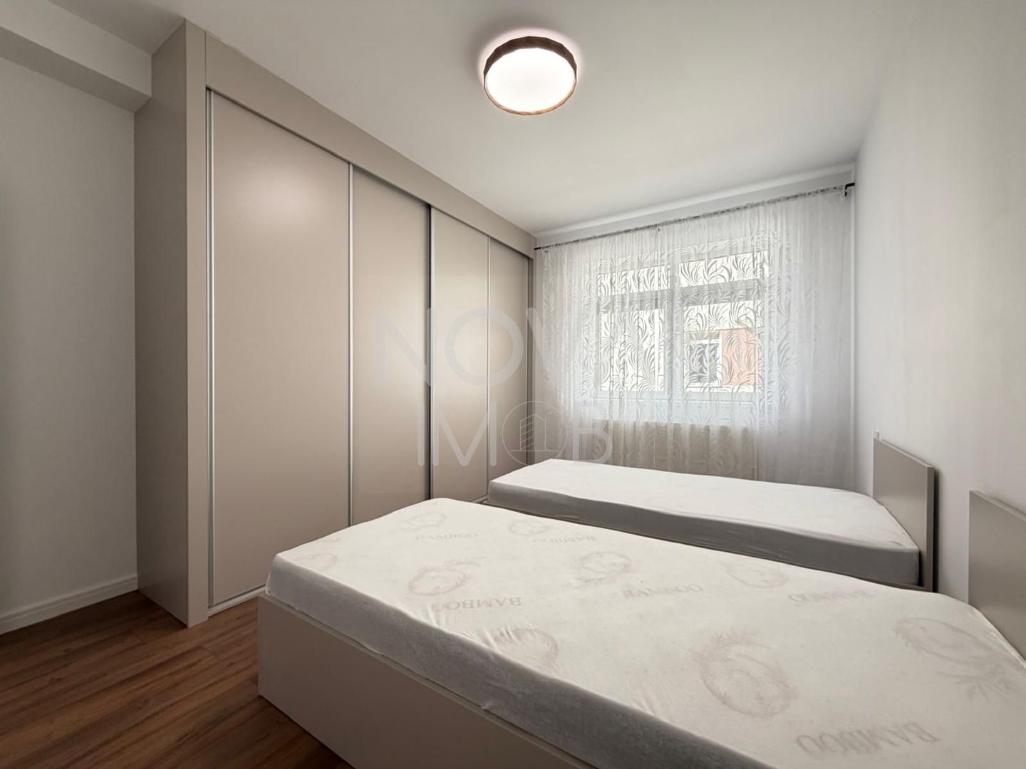 Apartament modern - 3 camere, prima inchiriere - Strand - Poză 5