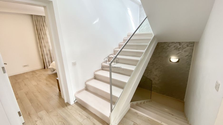 VILA SPATIOASA CU 5 CAMERE LA INCHIRIERE IN COMPLEX REZIDENTIAL - Poză 9