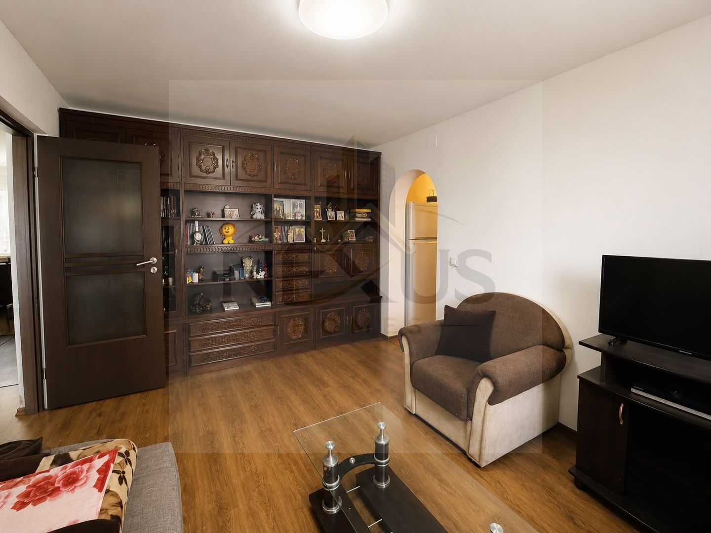 Apartament 3 camere | Renovează-l după propriul stil! - Poză 2