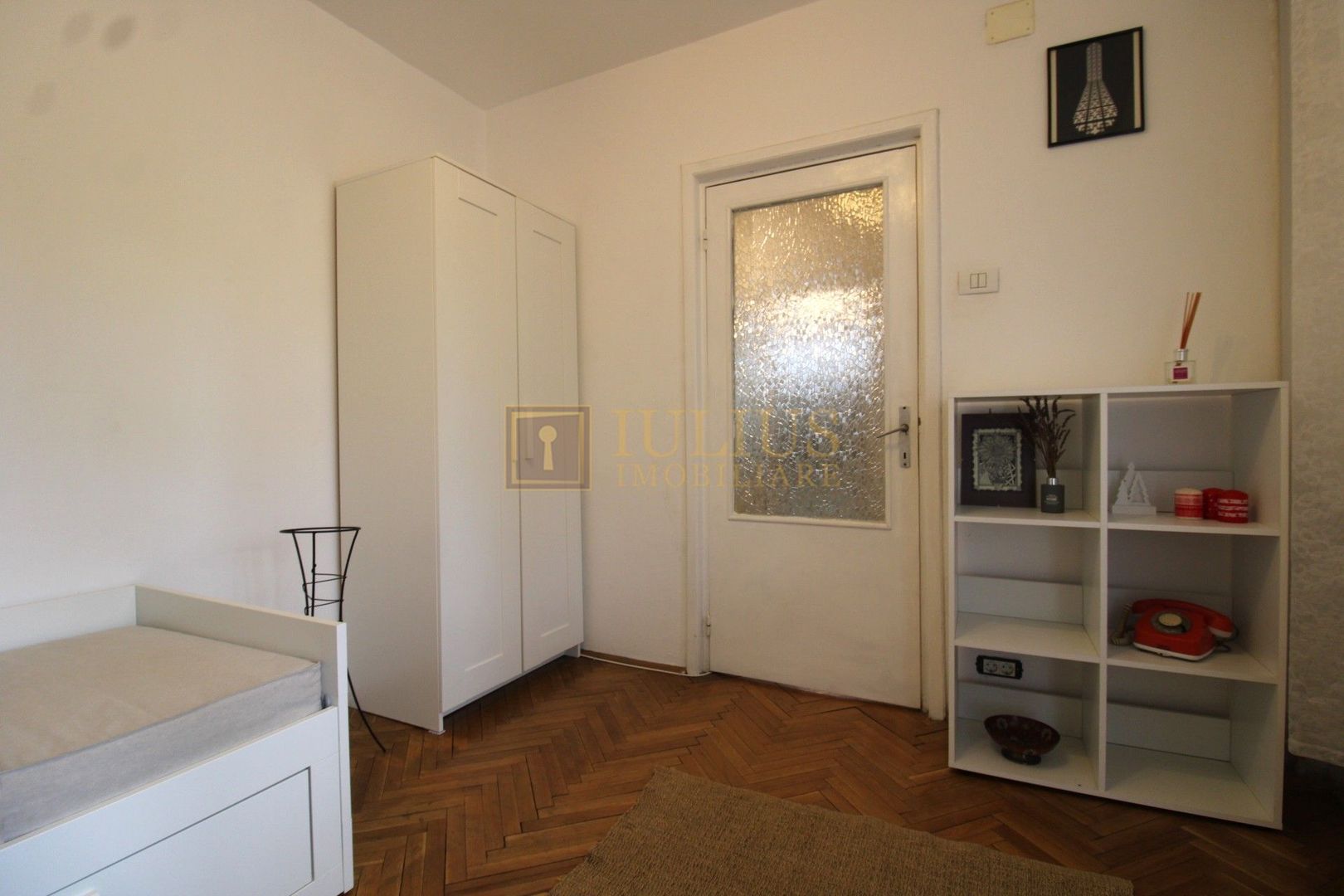 Take Ionescu, 3 camere + 2 bai - Poză 15