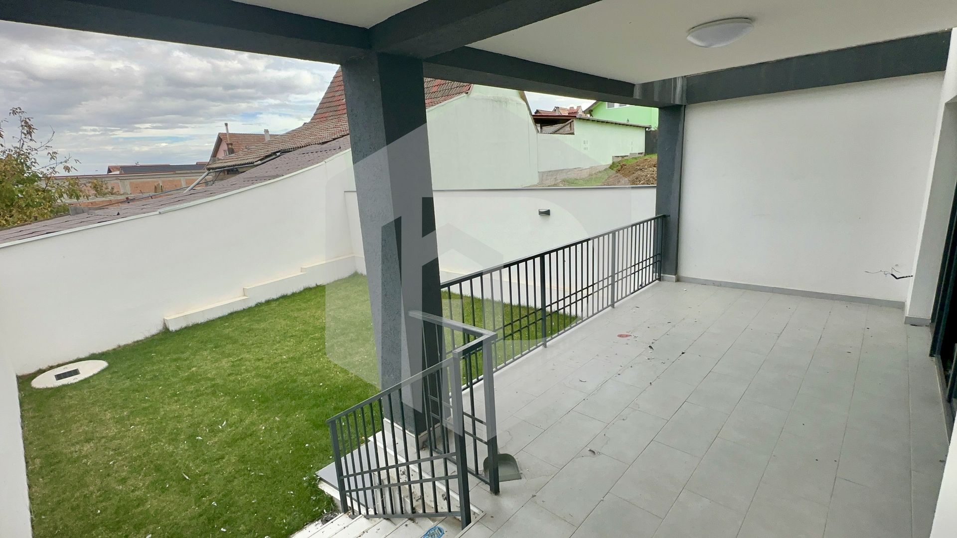 Cristian | Duplex |118mpu+ Mansarda amenajata | La Cheie| 158mp Teren - Poză 6
