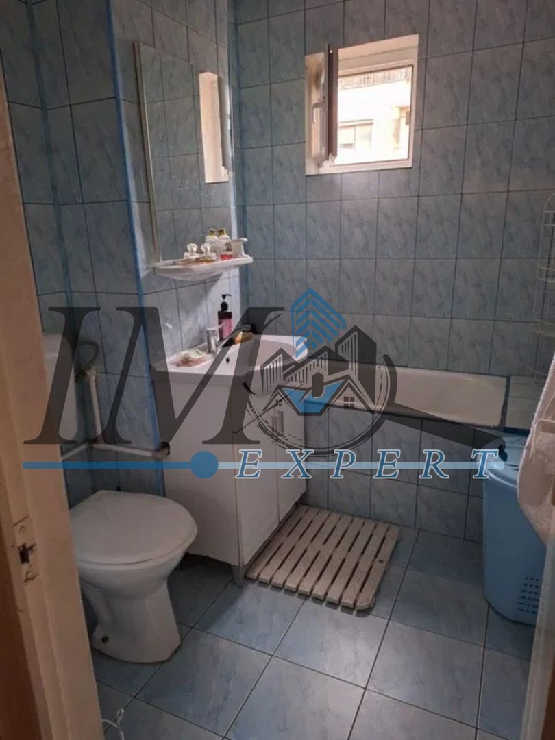 Apartament 3 camere suprafata 75 mp zona Cetate Piata et. 3 - Poză 6