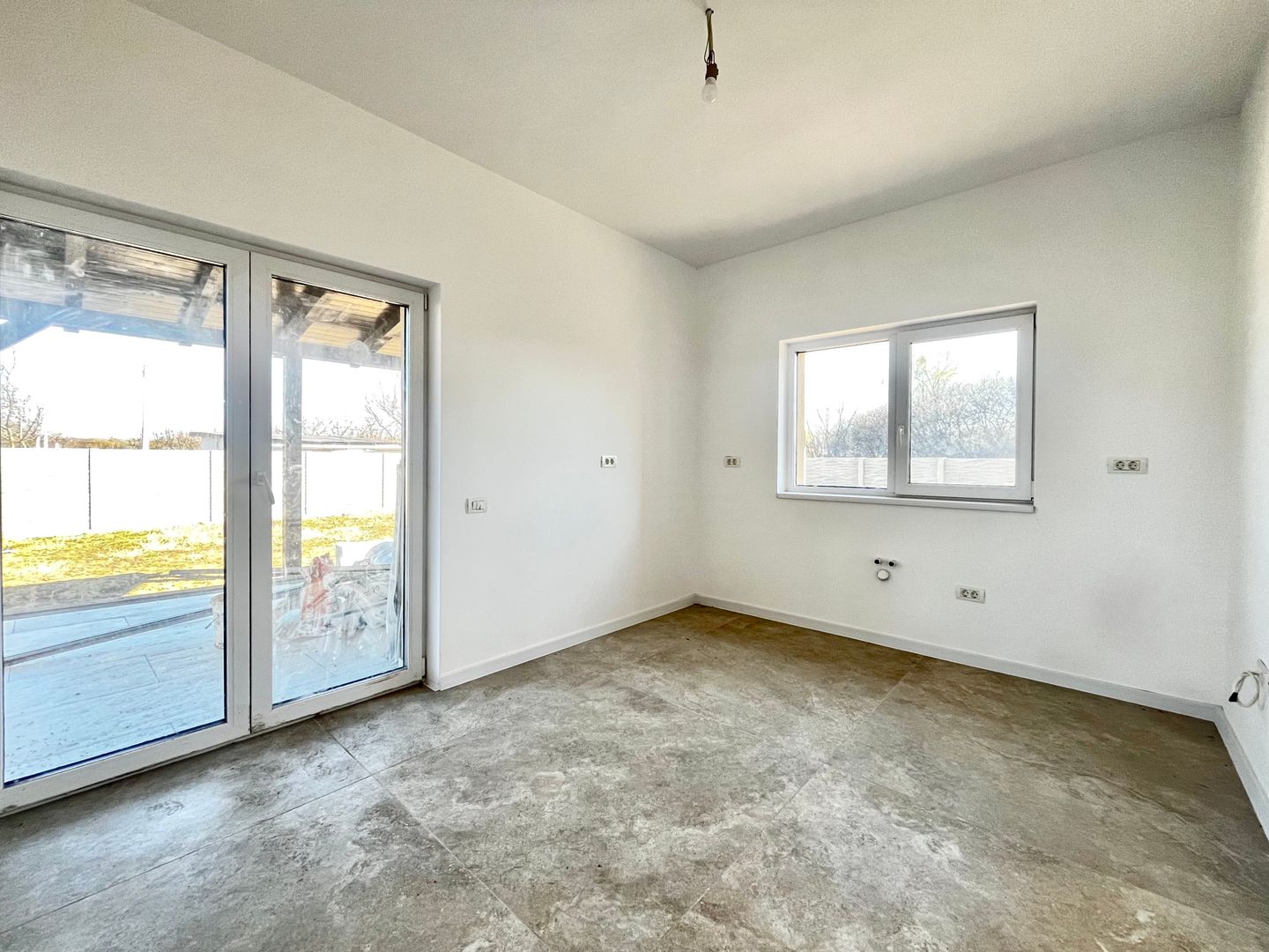Duplex modern, separat prin camera tehnica, in Ghiroda - zona Primărie - Poză 6