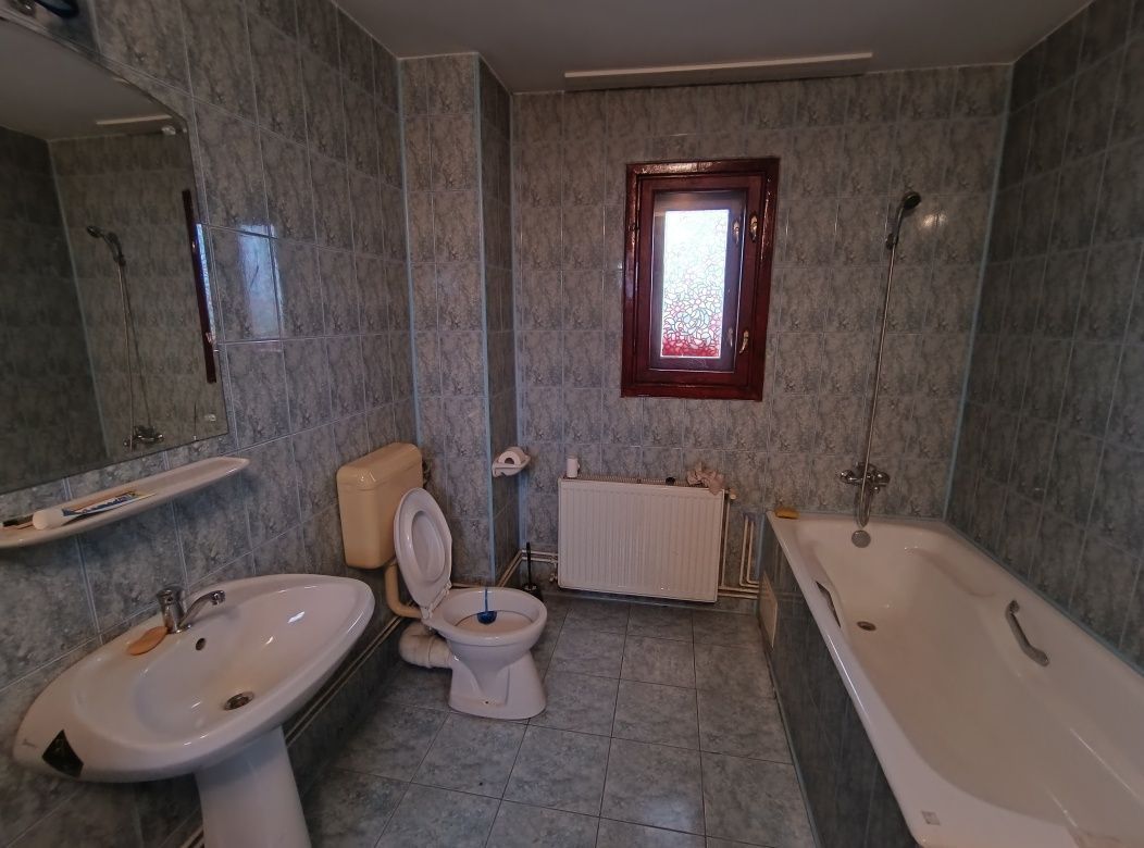 De Vanzare Casa 5 Camere, Anexa, Garaj, Curte - Parcul Carol - Poză 7