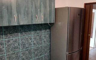 BRASADAS vinde ap cu o camera 38mp etaj 2/3 Ostrovului Lux. - Poză 2