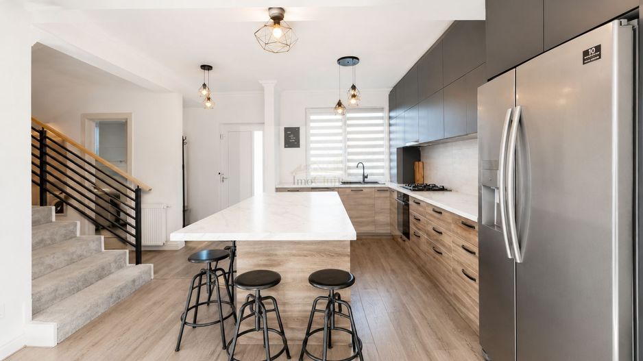 Casa tip duplex cu 4 camere și curte proprie – ideală pentru familie - Poză 9