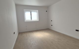 2 Cam. Aproape Gata De Mutare/ Lidll Bratarii - Poză 2