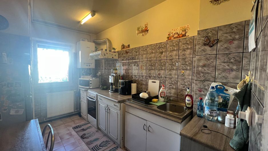 Apartament 3 camere, decomandat - Poză 7