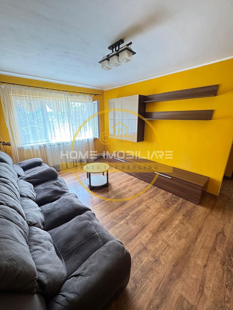 Apartament cu 3 camere / 72 mp / in zona Podu Ros- 1001 Articole - Poză 1