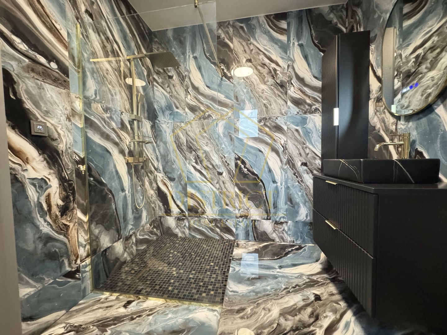 Casa superba pe parter, mobilata-utilata | Sanmihaiu Roman - Poză 22