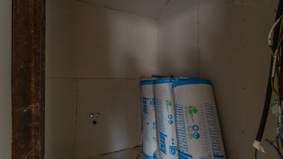 Cladire de 902 mp utili de vânzare, zona Grivitei - DN 13, COMISION 0 - Poză 255
